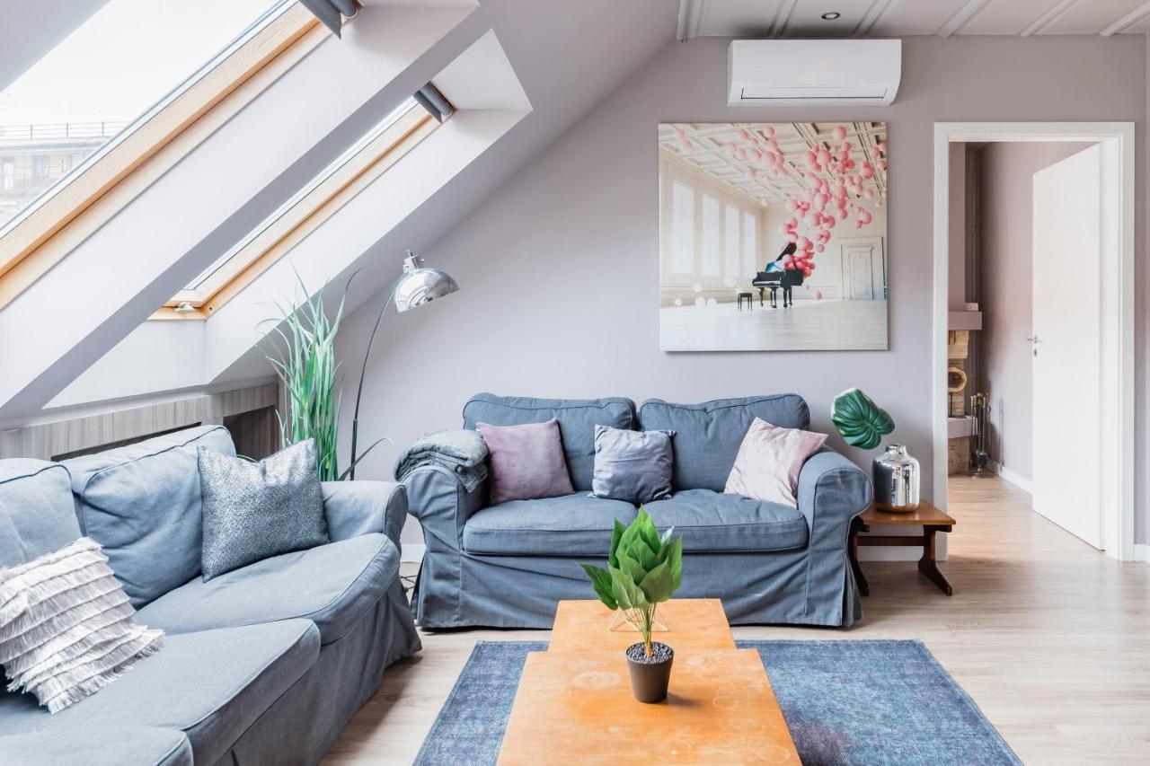 Sunny And Central Penthouse With Private Garage Budapest Ngoại thất bức ảnh