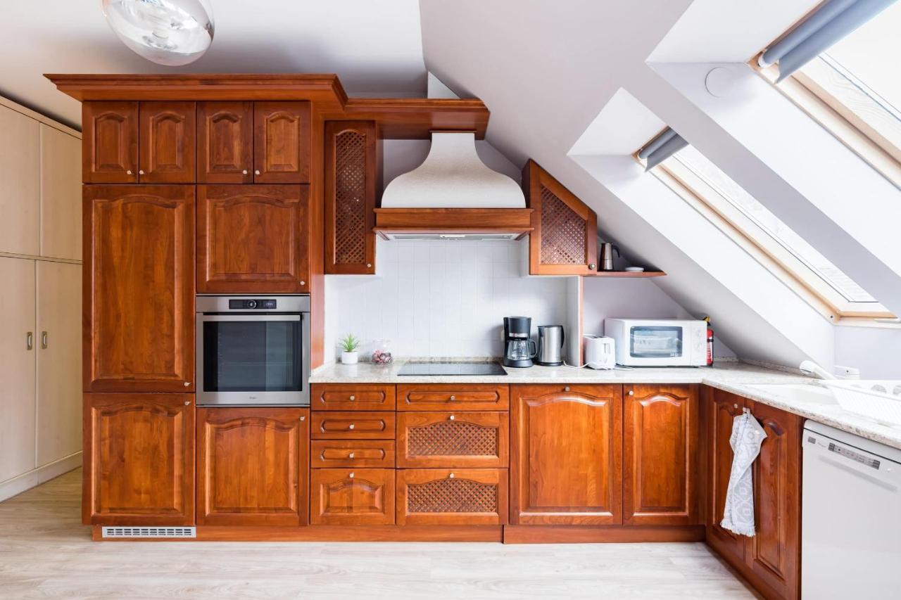 Sunny And Central Penthouse With Private Garage Budapest Ngoại thất bức ảnh