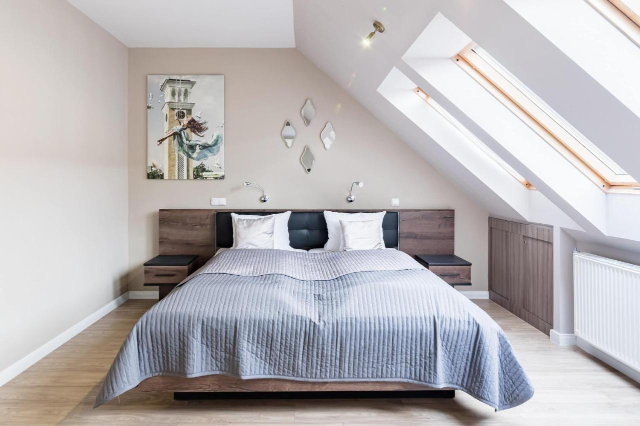 Sunny And Central Penthouse With Private Garage Budapest Ngoại thất bức ảnh